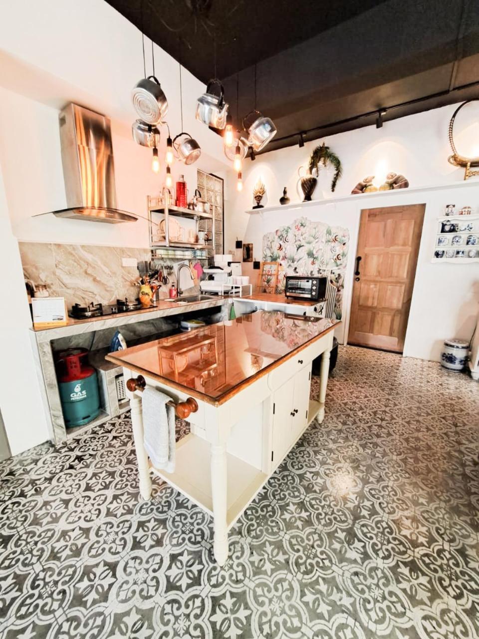 Clocktower 2 Homestay 2-7 Pax At Brinchang, Cameron Highlands Exteriör bild